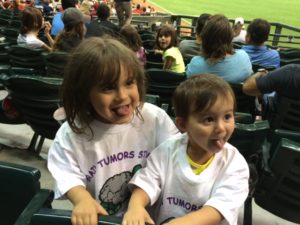 2015 cute kids at dbacks game